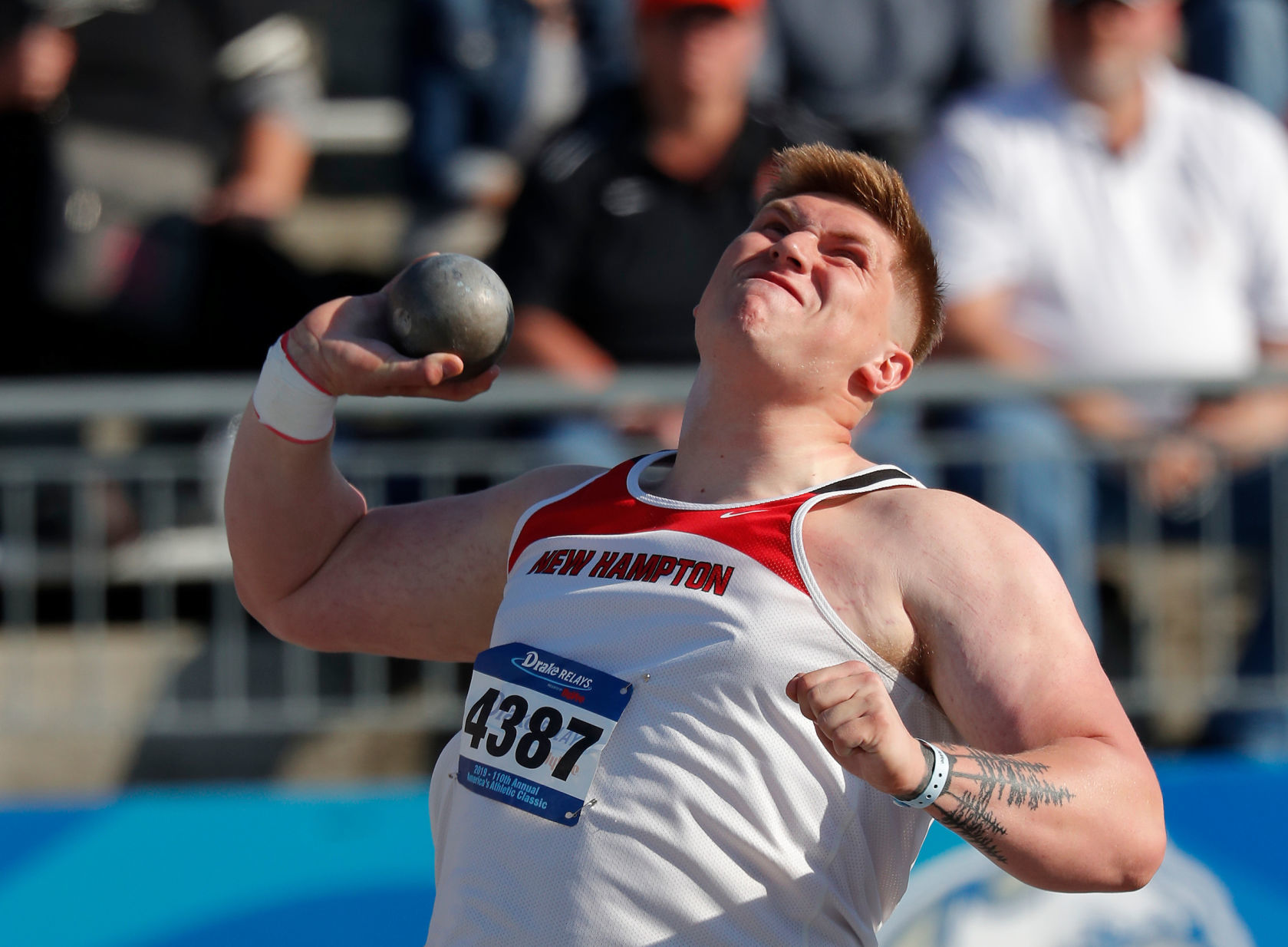 042518mp-DrakeRelays-boys-shot-1